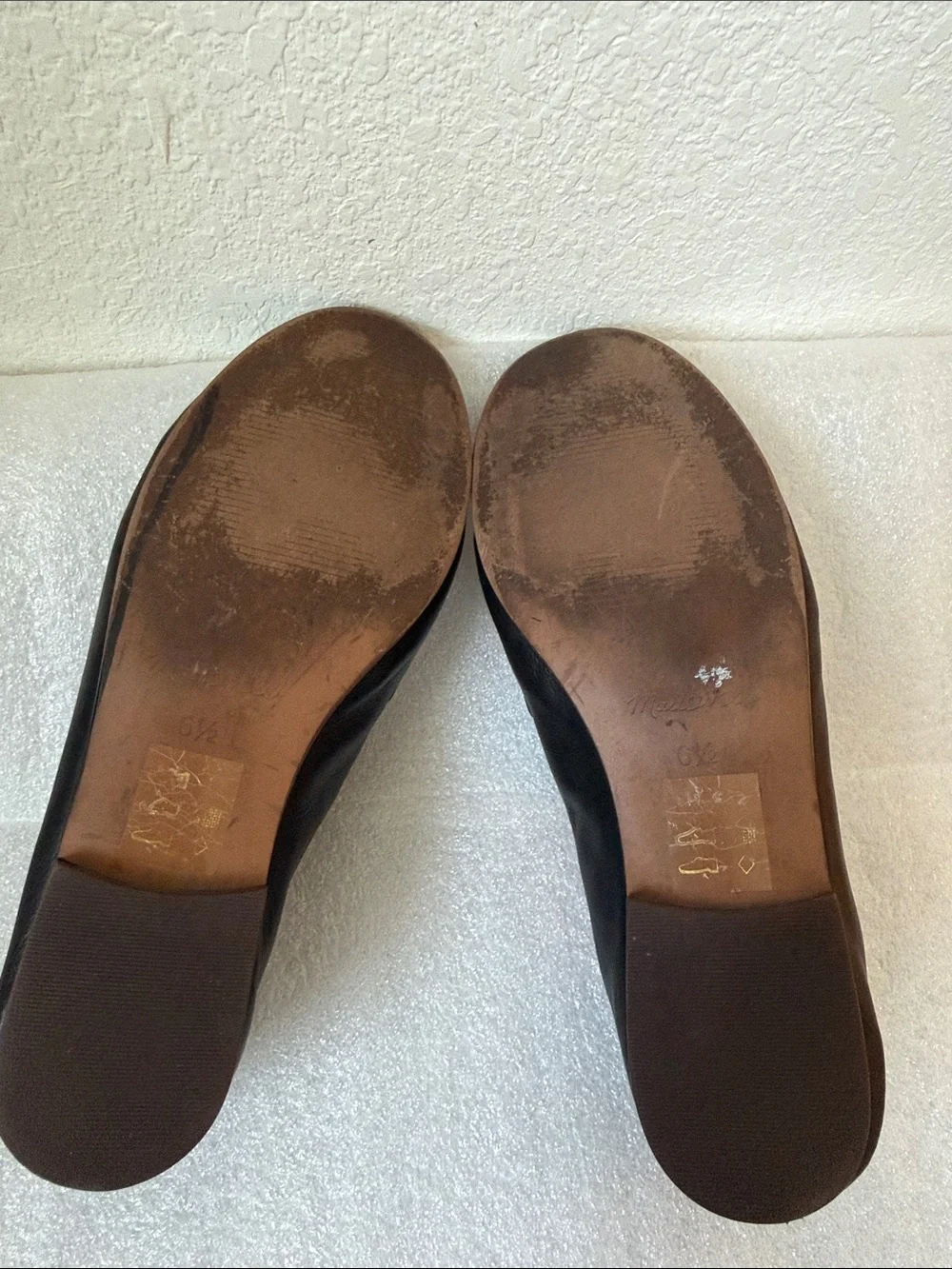 Madewell Black Leather Lacy Loafers      Size 6 1/2